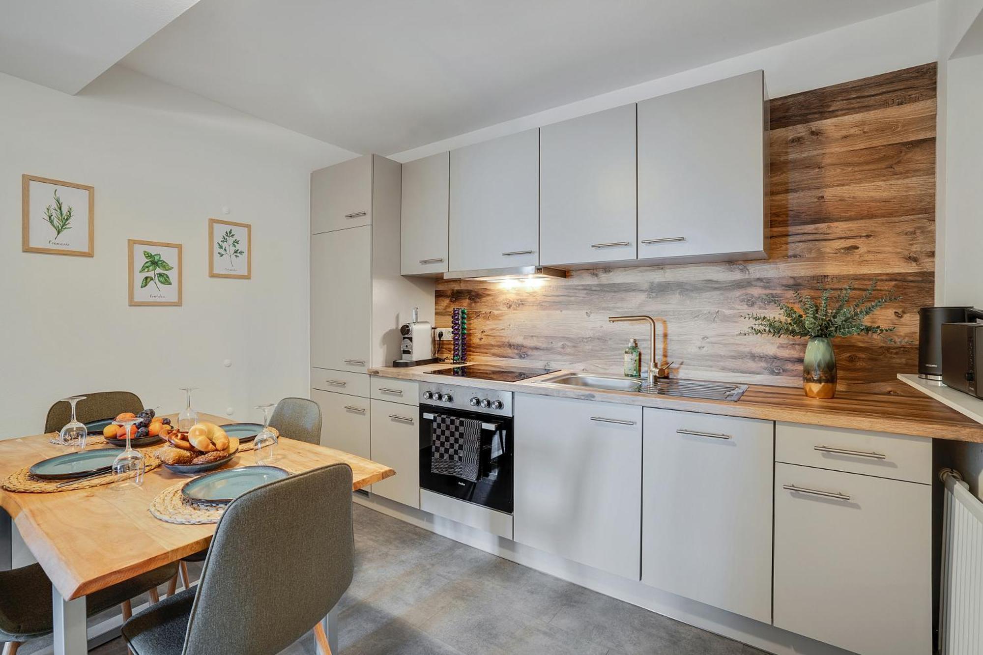 Emerald By Hero Homes - Erstklassige Lage Im Historischen Zentrum - Self-check-in Apartment *